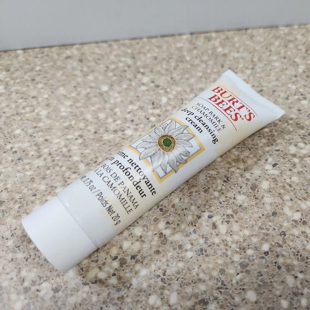 Burts Bees Deep Cleansing Cream Soap Bark Chamomile .75 oz Travel